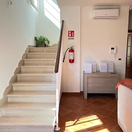 Willa Dimora Lucci Marini *